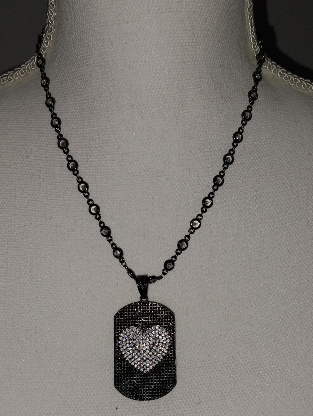 Black Pave Heart Dog Tag Necklace — Women's Heart Pendant NWOT